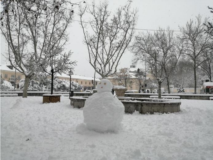 Muñeco de nieve en el municipio de El Pardo. Fuente: www.elpardo.net